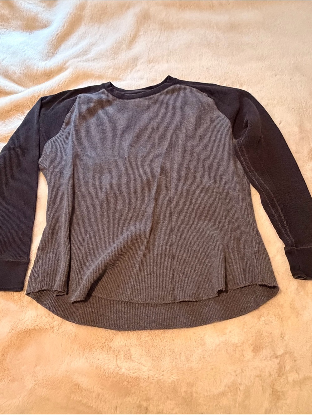 Old Navy Two-Tone Gray Long Sleeve Waffle Shirt